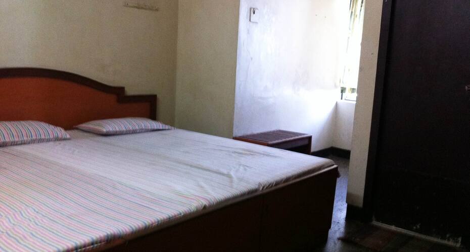 Hotel Soorya Lodge, Mettupalayam 2